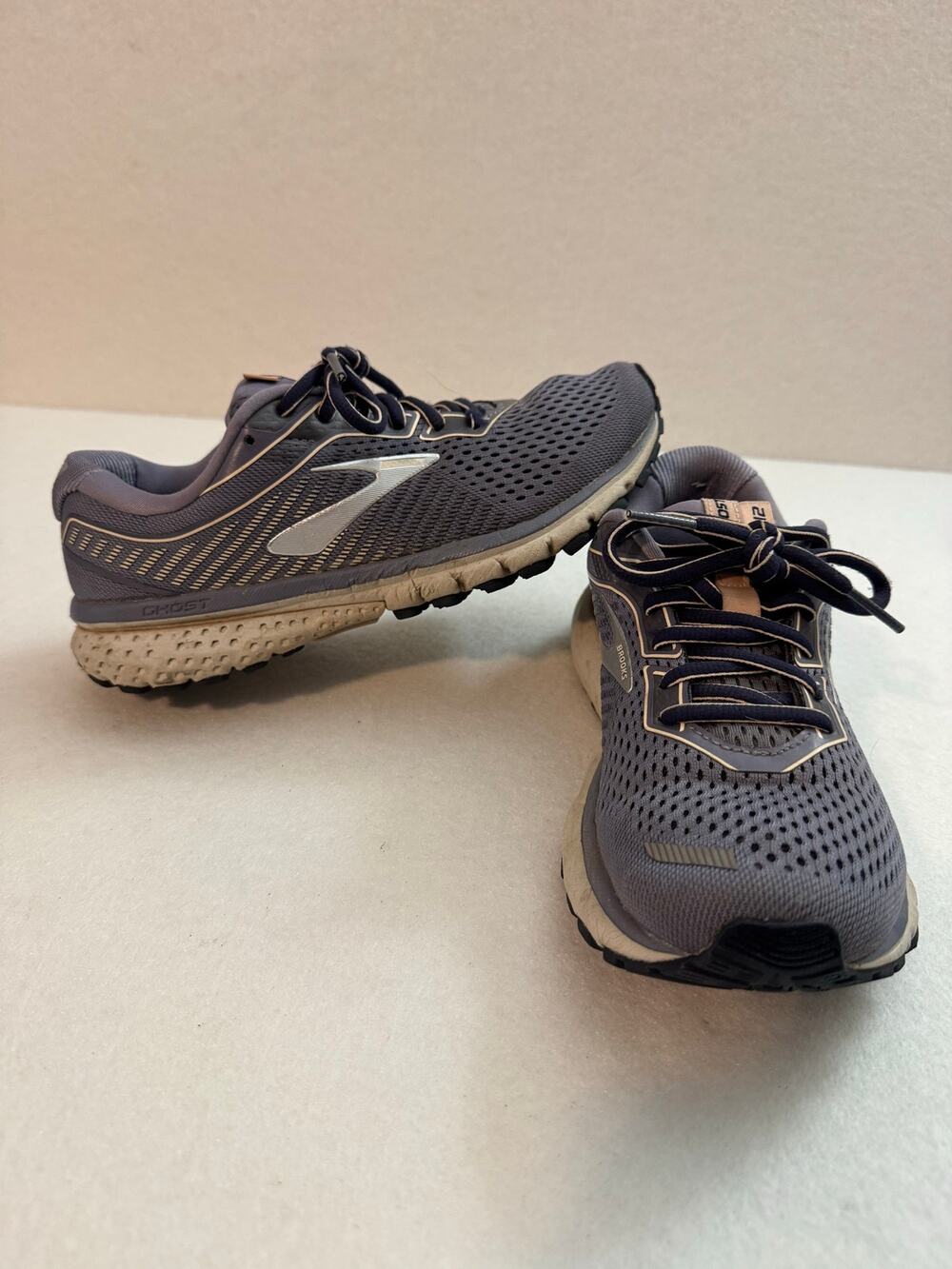 Brooks Women's Ghost 12 Road Running Shoes Training 1203051B085 Blue Gray 6.5B